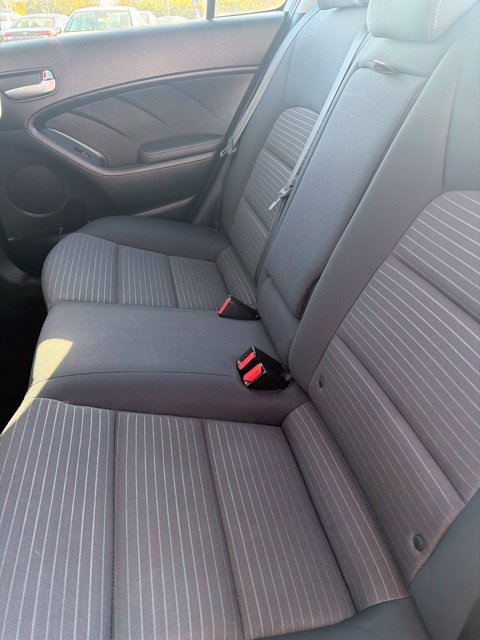 Used 2018 Kia Forte LX w/ LX Popular Package FWD image 8