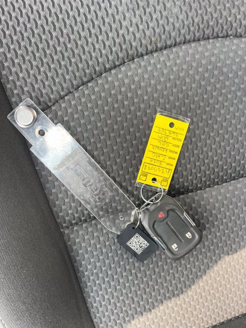 Used 2024 GMC Terrain SLE w/ LPO, Floor Liner Package FWD image 14