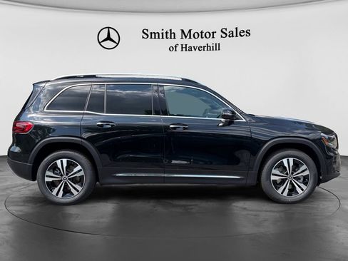 New 2026 Mercedes-Benz GLB 250 4MATIC image 6