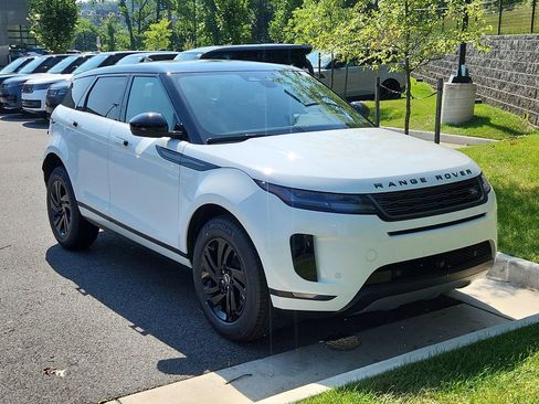 Certified 2026 Land Rover Range Rover Evoque S AWD/4WD image 10
