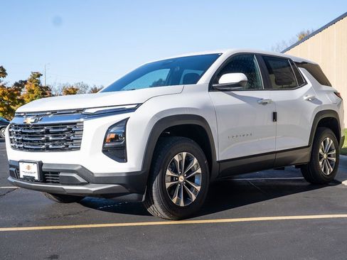 New 2026 Chevrolet Equinox LT image 4