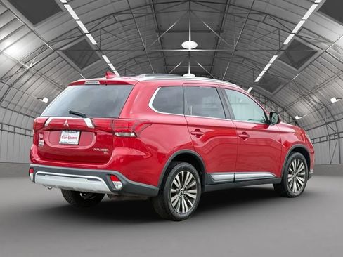 Used 2019 Mitsubishi Outlander SEL AWD/4WD image 6