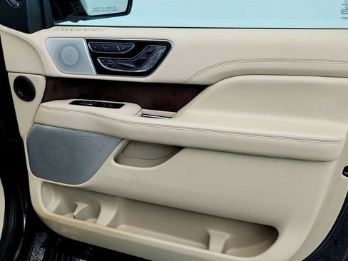 Used 2020 Lincoln Navigator Reserve w/ Equipment Group 208A Reserve image 26