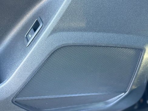 Used 2022 Audi Q3 2.0T Premium image 22