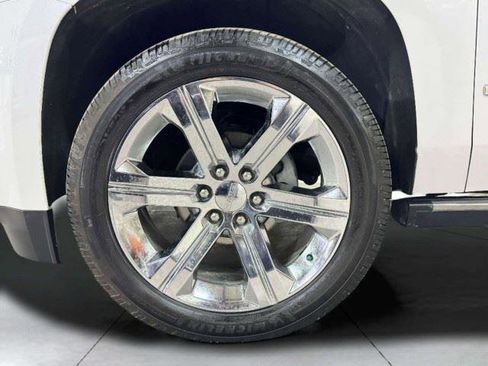 Used 2019 GMC Yukon Denali w/ Denali Ultimate Package AWD/4WD image 14