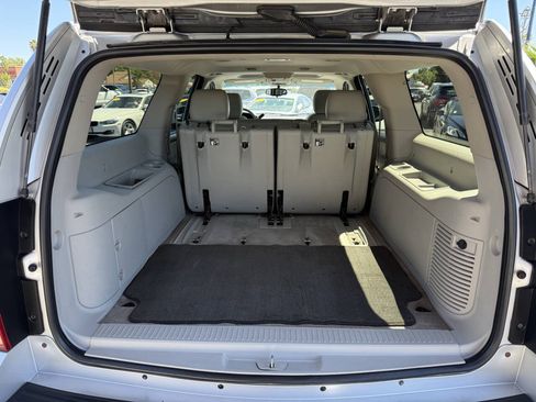 Used 2011 Chevrolet Suburban LT AWD/4WD image 24