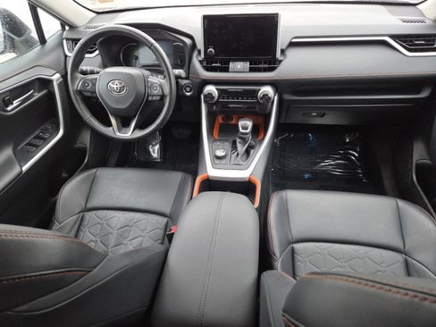 Used 2023 Toyota RAV4 Adventure image 22