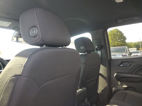 New 2026 GMC Canyon Elevation image 9