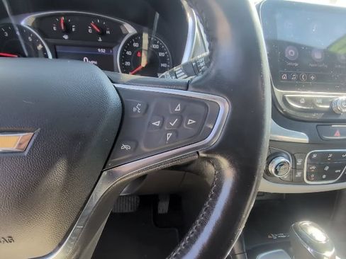 Used 2020 Chevrolet Equinox Premier FWD image 17