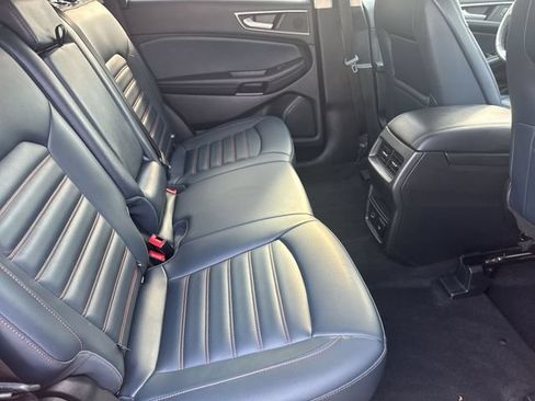 Used 2022 Ford Edge SEL w/ Sport Appearance Package AWD/4WD image 29
