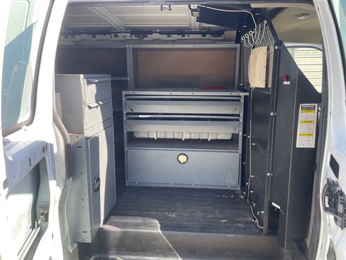 Used 2014 Chevrolet Express 2500 2500 Cargo image 10
