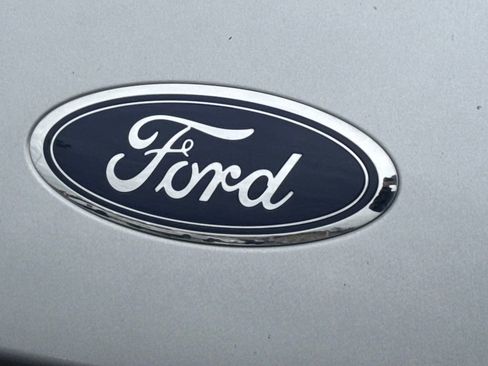 Used 2021 Ford Escape S image 16