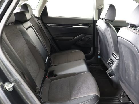 Used 2025 Kia Seltos S FWD image 32