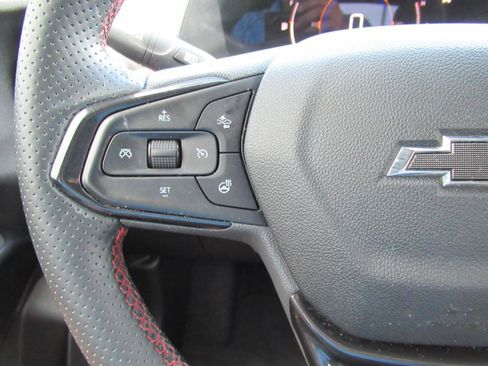 Certified 2024 Chevrolet Trax RS w/ Driver Confidence Package FWD image 23