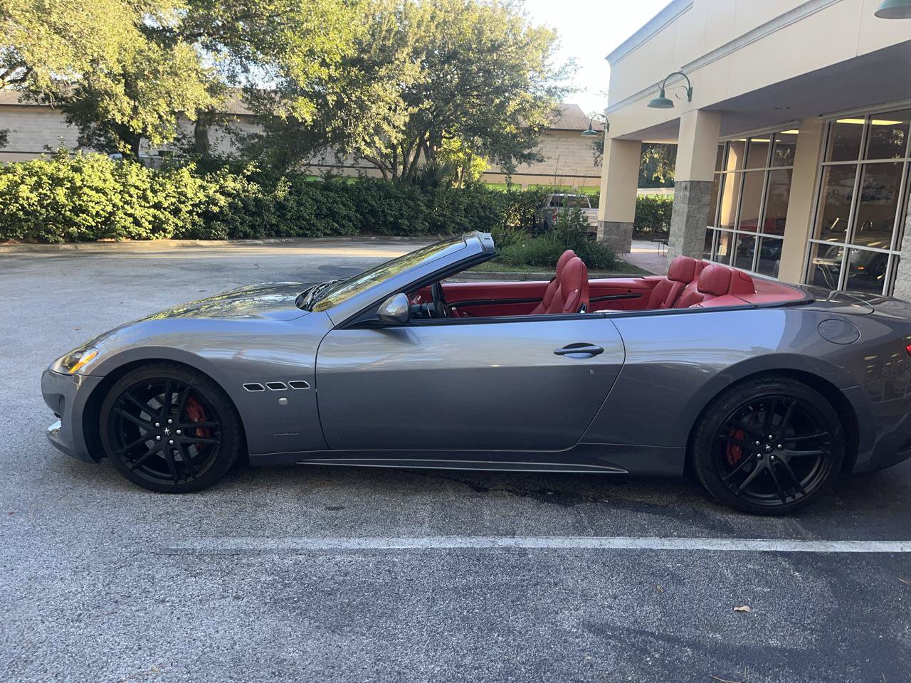 Used 2016 Maserati GranTurismo Sport RWD image 4