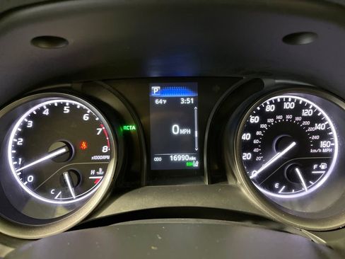 Certified 2024 Toyota Camry SE w/ Blackout Package (TMS) image 18