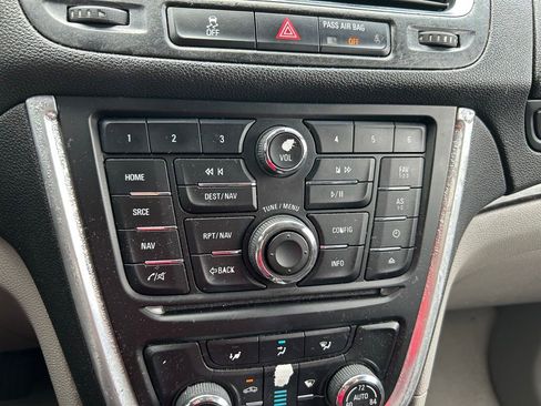 Used 2015 Buick Encore Convenience FWD image 26