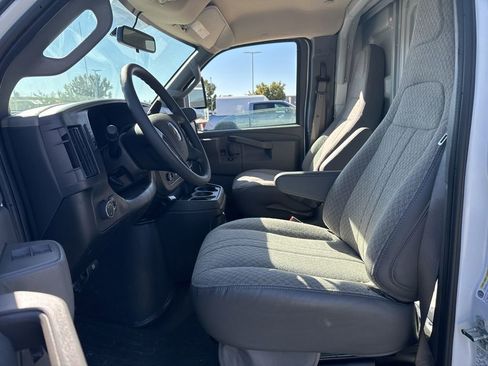 New 2024 Chevrolet Express 3500 w/ Power Convenience Package RWD image 20