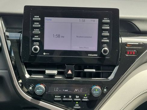 Used 2023 Toyota Camry LE image 20