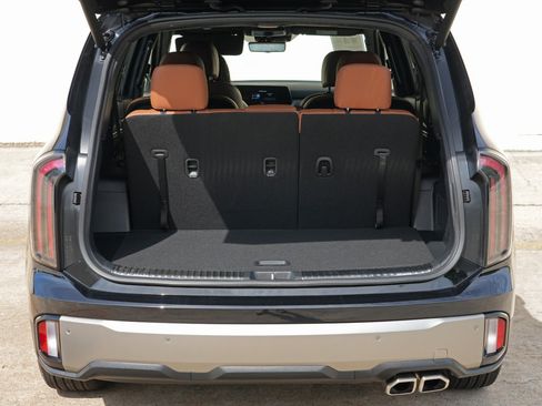 Used 2023 Kia Telluride SX Prestige X-Line AWD/4WD image 10