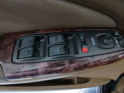 Used 2002 Acura MDX Touring image 28