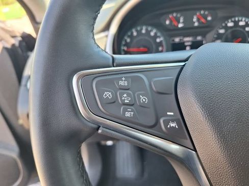 Used 2025 Chevrolet Malibu RS FWD image 19