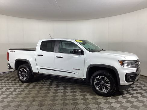 Used 2021 Chevrolet Colorado Z71 w/ Safety Package AWD/4WD image 1