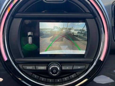 Used 2018 MINI Cooper Countryman FWD image 12