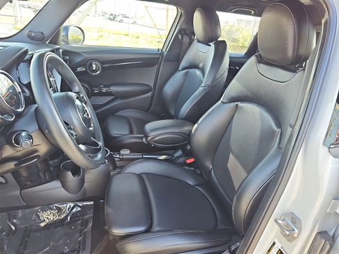 Used 2017 MINI Cooper S image 14