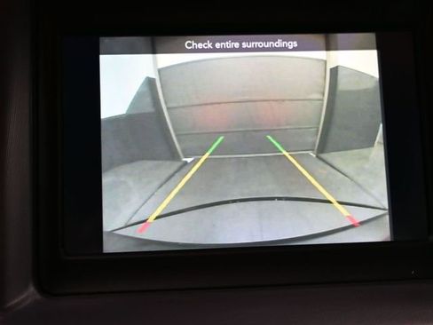 Used 2019 Dodge Charger SXT w/ Blacktop Package image 17