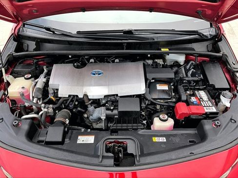 Used 2017 Toyota Prius Prime Premium FWD image 11