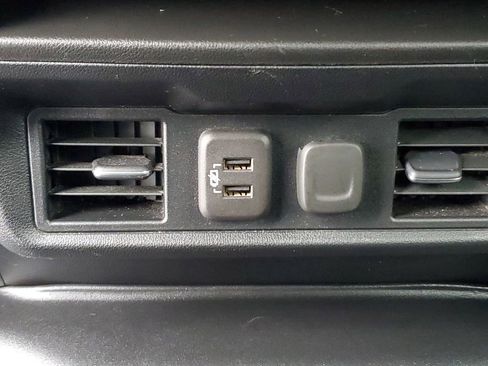 Used 2022 Chevrolet Silverado 1500 RST w/ Safety Package image 10