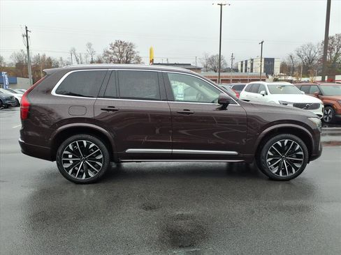 Used 2025 Volvo XC90 T8 Plus w/ Protection Package Premier image 38