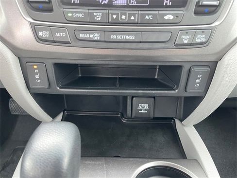 Used 2017 Honda Ridgeline RTL image 25