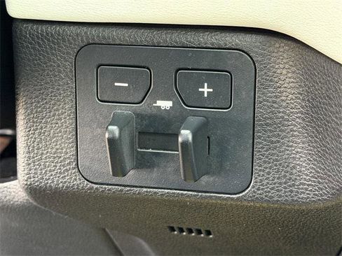 Certified 2024 Toyota Sequoia Capstone image 20