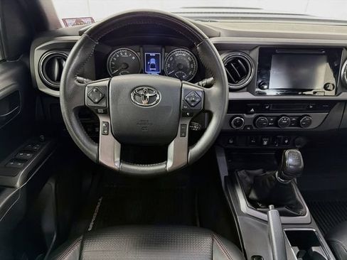 Used 2019 Toyota Tacoma TRD Pro AWD/4WD image 27