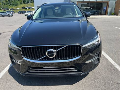 Used 2022 Volvo XC60 B5 Momentum AWD/4WD image 1