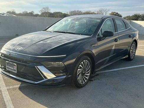 Certified 2025 Hyundai Sonata SEL image 8