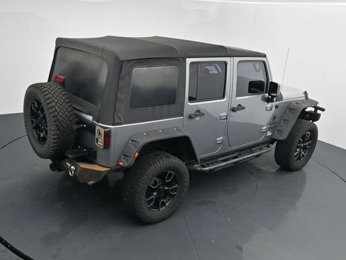 Used 2018 Jeep Wrangler Unlimited Sport AWD/4WD image 16