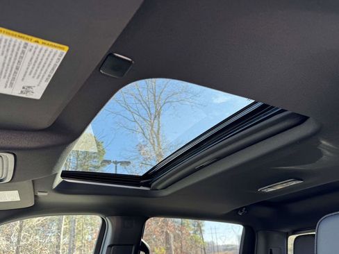 New 2026 Chevrolet Silverado 2500 High Country w/ High Country Premium Package AWD/4WD image 20