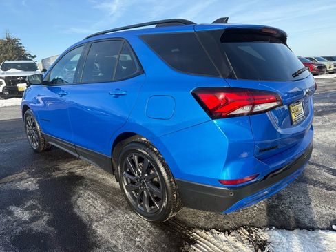 Used 2024 Chevrolet Equinox RS image 3