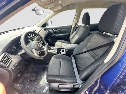 Used 2018 Nissan Rogue S AWD/4WD image 13