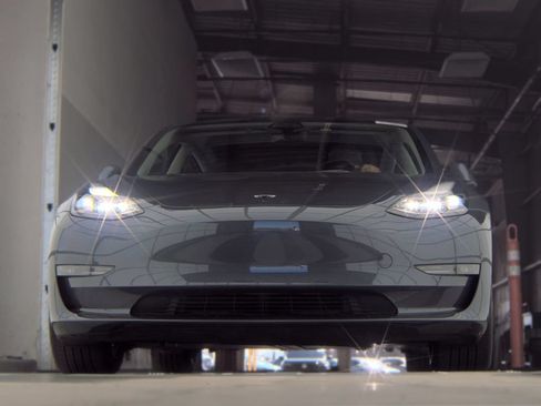 Used 2023 Tesla Model 3 Long Range AWD/4WD image 9