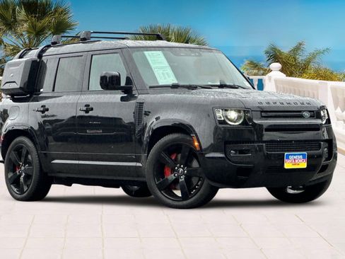 Used 2020 Land Rover Defender 110 X image 1