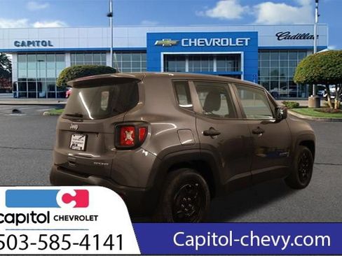 Used 2020 Jeep Renegade Sport FWD image 3