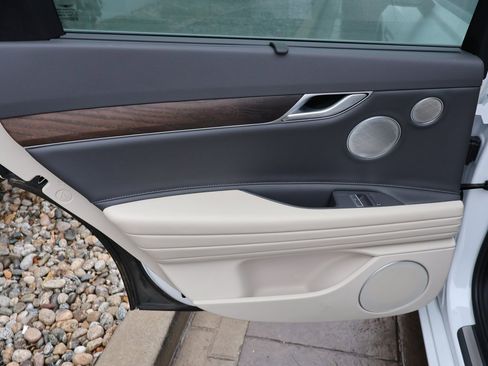 Used 2021 Genesis G80 3.5T w/ Prestige Package image 15