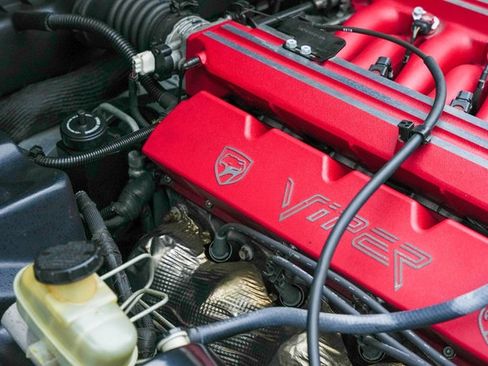 Used 1998 Dodge Viper GTS RWD image 19