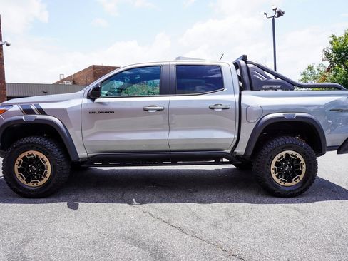 Used 2023 Chevrolet Colorado ZR2 w/ Desert Boss Special Edition image 8