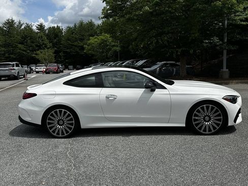 Certified 2026 Mercedes-Benz CLE 300 4MATIC Coupe image 9