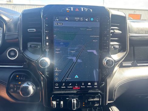 Used 2022 RAM 1500 Limited AWD/4WD image 18